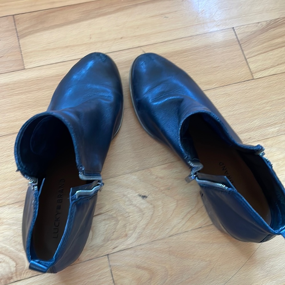 Lucky brand bootie’s